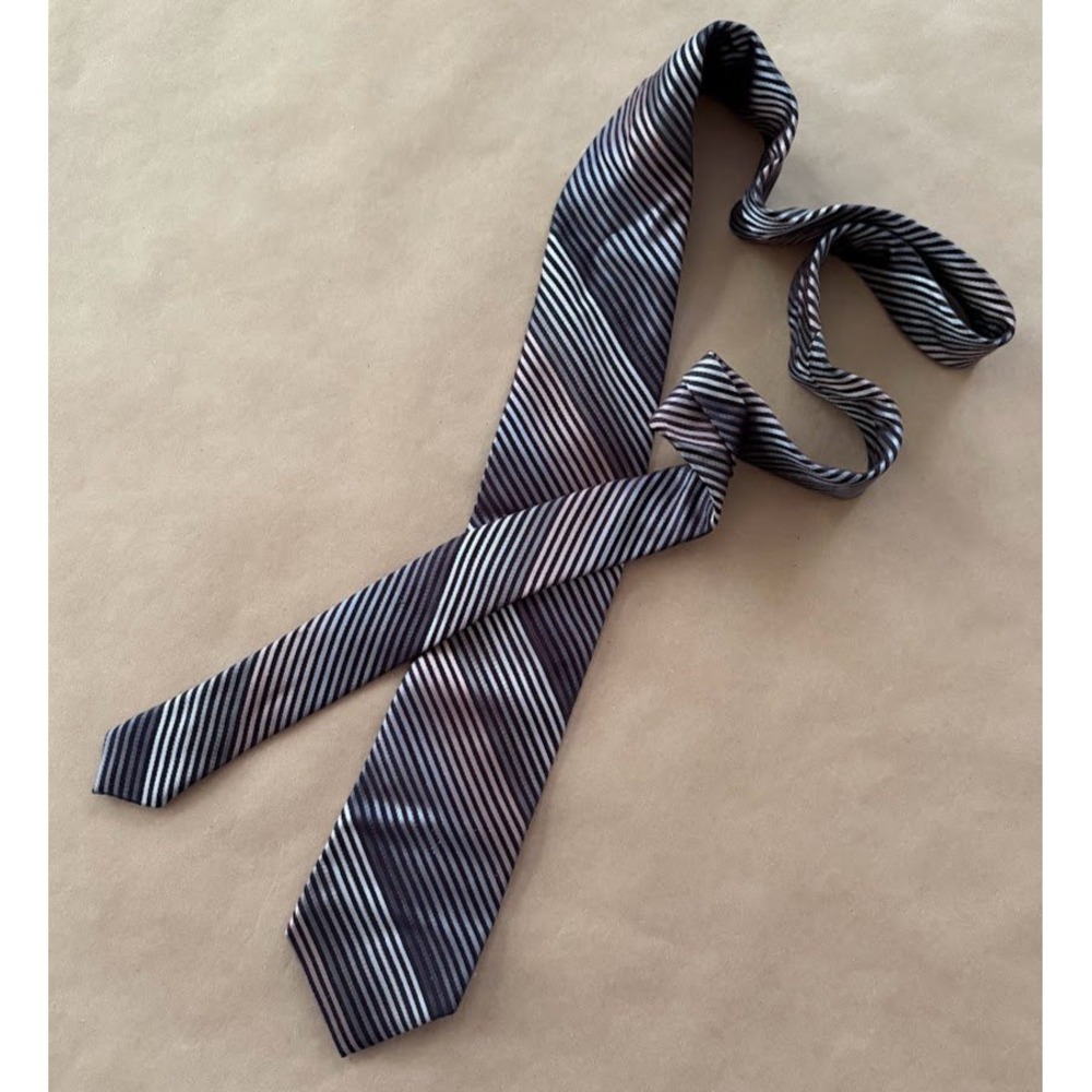 Ted Baker London Mens Striped 100% Silk Necktie Hand‎ Tailored Elegant Modern